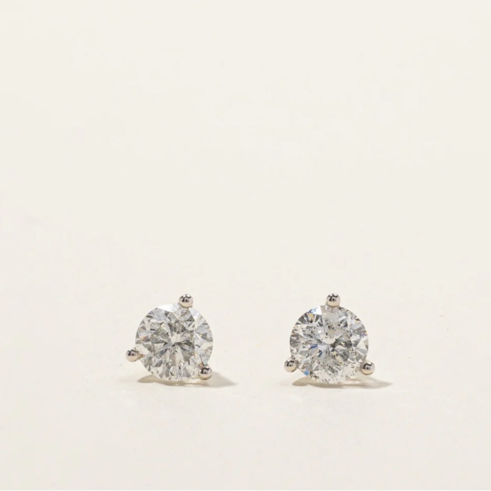 18K White Gold Authentic Natural Diamond Stud Earrings